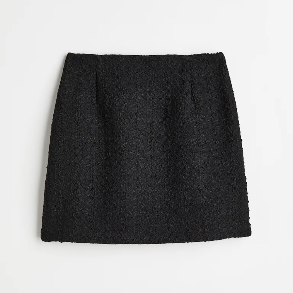 H&M Elegant Black Skirt